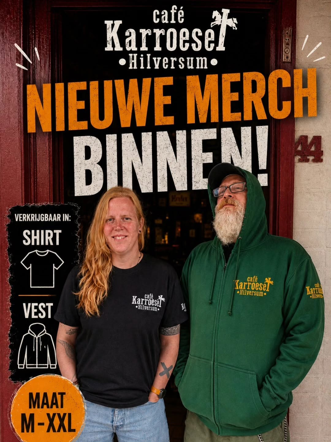 Nieuwe Café Karroesel merchandise met shirt en vest